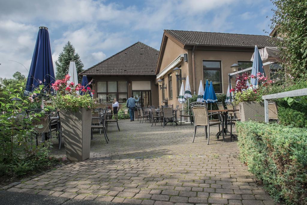 Hotel Am Bruchsee Heppenheim  Exteriör bild