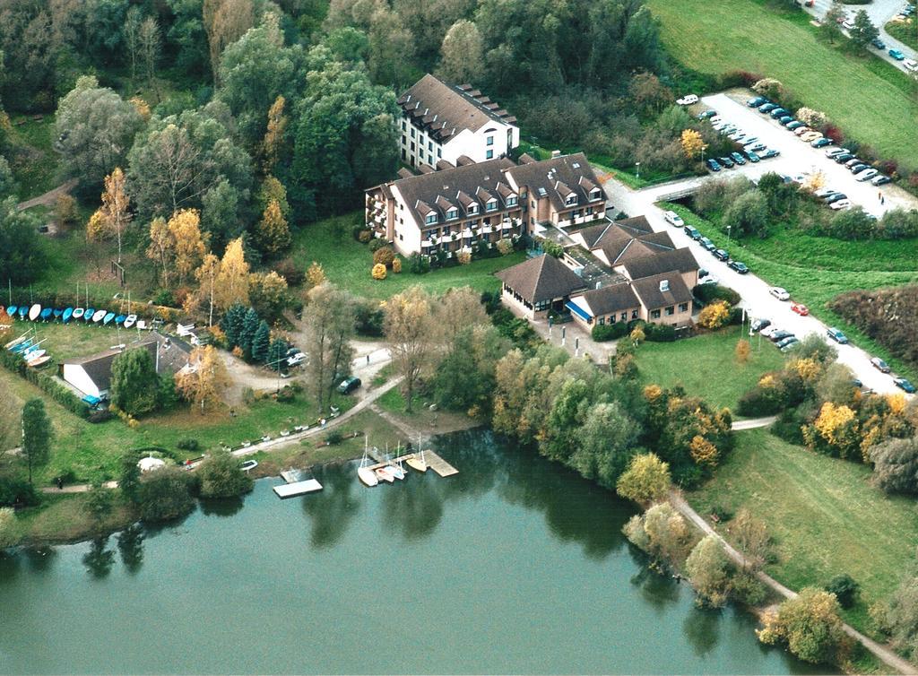 Hotel Am Bruchsee Heppenheim  Exteriör bild